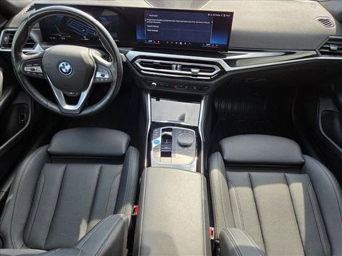 Used 2024 BMW i4 xDrive40i AWD/4WD image 18