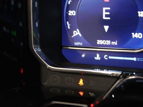 Used 2023 Chevrolet Silverado 1500 High Country w/ High Country Premium Package AWD/4WD image 6