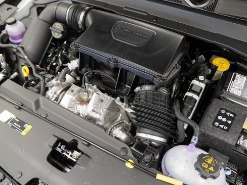 New 2026 Jeep Compass Latitude image 38