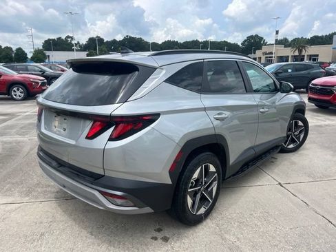Used 2025 Hyundai Tucson SEL FWD image 6