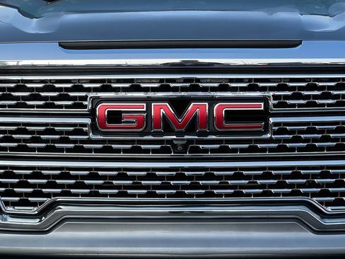 Used 2020 GMC Sierra 1500 Denali w/ Denali Premium Package image 40