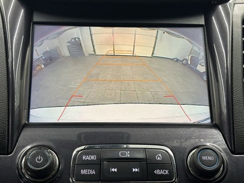 Used 2016 Chevrolet Impala LT w/ Convenience Package image 23