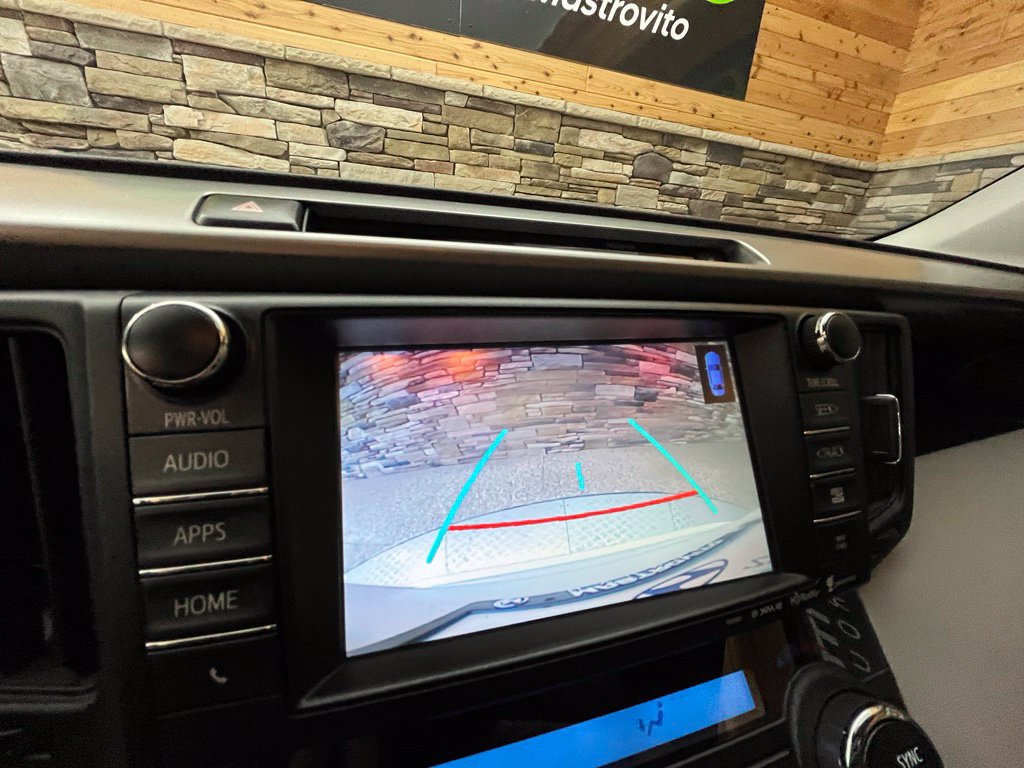 Used 2016 Toyota RAV4 Limited AWD/4WD image 34