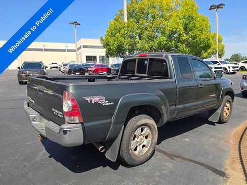 Used 2010 Toyota Tacoma PreRunner w/ TRD Off-Road Pkg RWD image 8