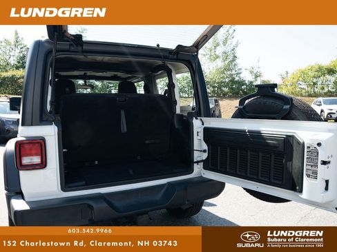 Used 2019 Jeep Wrangler Sport image 15