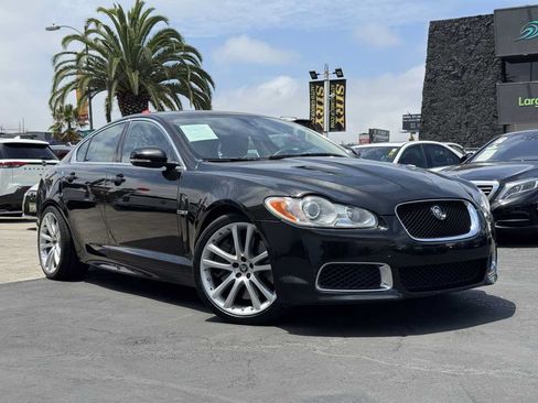 Used 2011 Jaguar XF R RWD image 2