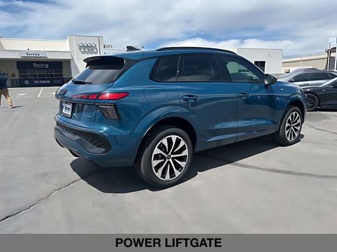 New 2026 Audi Q3 quattro 2.0T AWD/4WD image 3