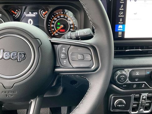 New 2026 Jeep Wrangler Unlimited Sport AWD/4WD image 22