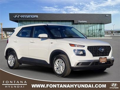New 2026 Hyundai Venue SE
