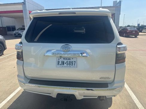 Used 2022 Toyota 4Runner Limited RWD image 7