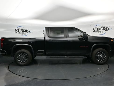 Used 2025 Chevrolet Silverado 2500 Custom RWD image 8