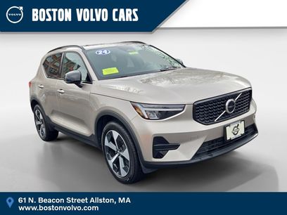 Certified 2024 Volvo XC40 B5 Core