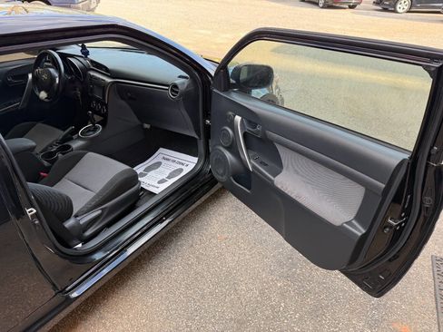Used 2014 Scion tC image 13
