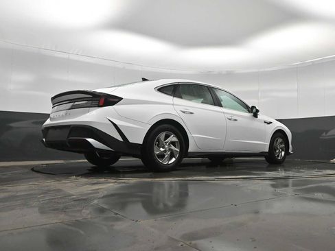 Certified 2025 Hyundai Sonata SE image 40