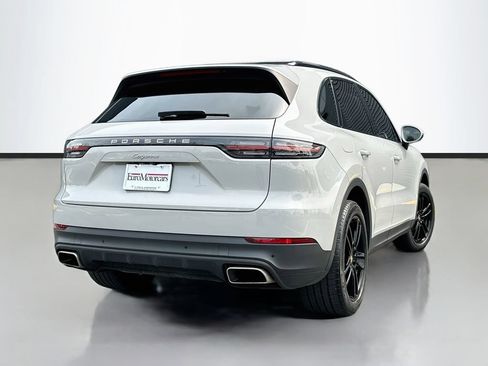 Certified 2023 Porsche Cayenne AWD/4WD image 9