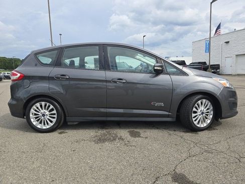 Used 2017 Ford C-MAX Energi SE FWD image 17