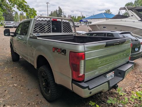 Used 2017 Ford F350 Platinum w/ Platinum Ultimate Package AWD/4WD image 6