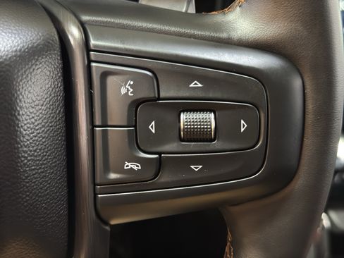 Used 2023 GMC Sierra 1500 AT4 w/ AT4 Premium Package AWD/4WD image 25