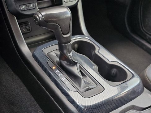 Used 2019 Chevrolet Colorado Z71 image 28