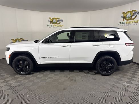 New 2026 Jeep Grand Cherokee L Limited AWD/4WD image 5
