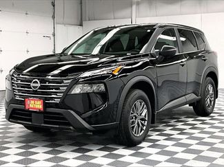 New 2025 Nissan Rogue S video 2