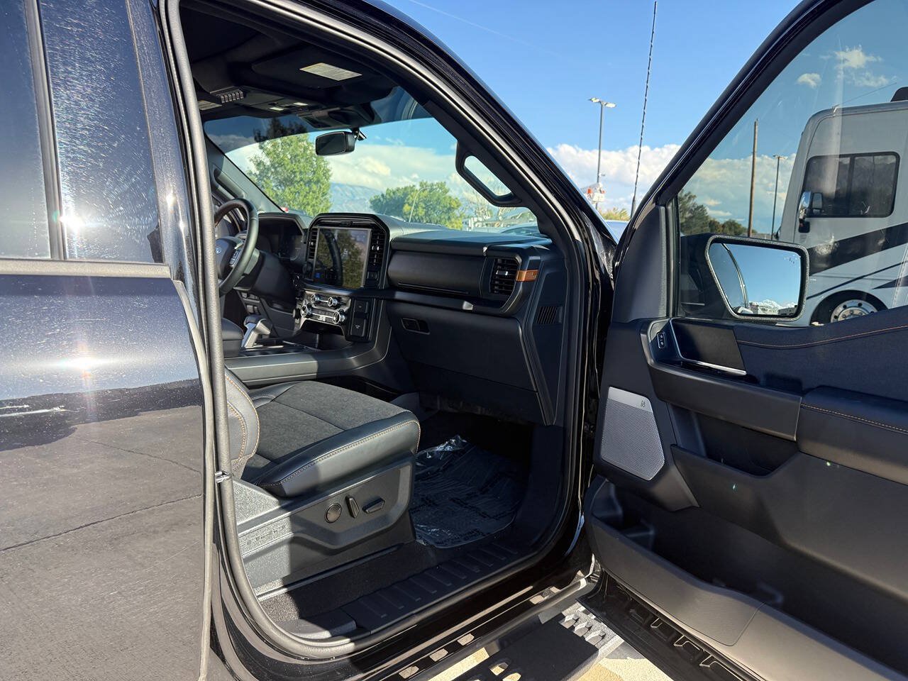 Used 2026 Ford F150 Tremor AWD/4WD image 32