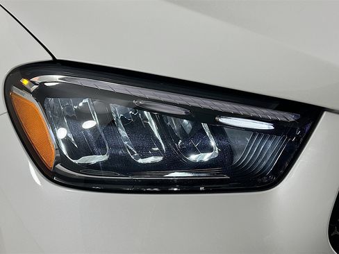 Certified 2026 Mercedes-Benz GLE 450 4MATIC image 44
