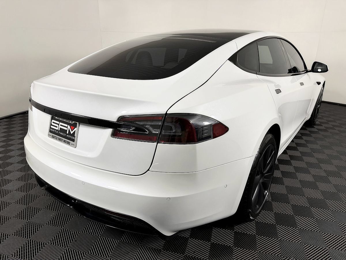 Used 2022 Tesla Model S AWD/4WD image 10
