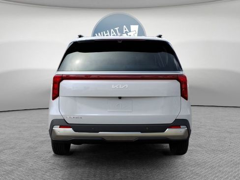 New 2026 Kia Carnival SX image 5