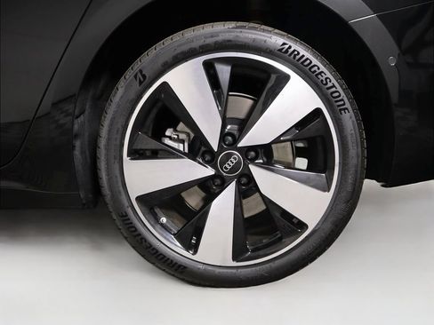 Used 2025 Audi A5 2.0T Premium AWD/4WD image 32
