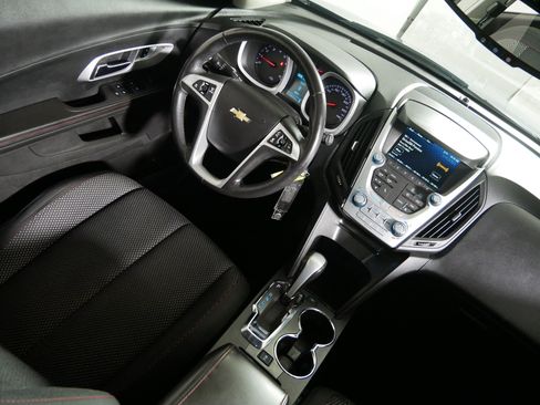 Used 2015 Chevrolet Equinox LT w/ Driver Convenience Package image 9