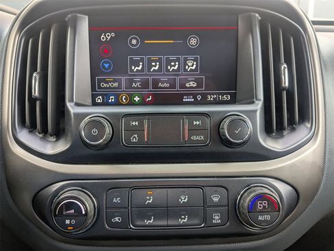 Used 2021 Chevrolet Colorado Z71 image 20