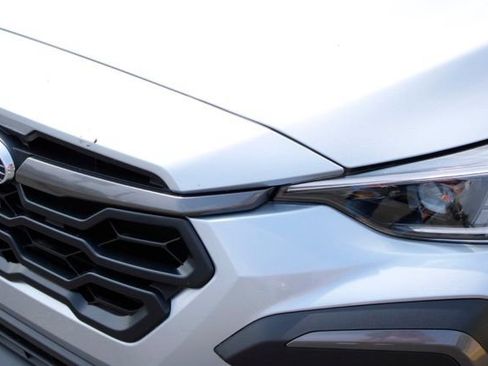 Certified 2025 Subaru Crosstrek 2.5i Limited AWD/4WD image 10