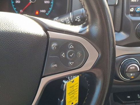 Used 2022 Chevrolet Colorado Z71 image 21