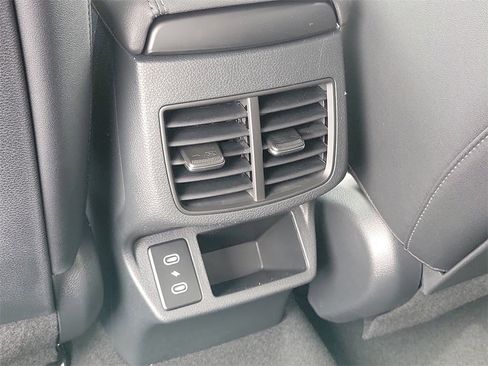 New 2025 Kia Seltos S image 23