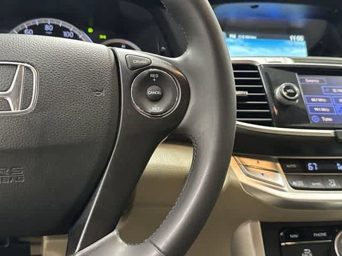 Used 2015 Honda Accord EX-L image 18