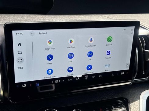 Used 2025 Ford Expedition Tremor image 12