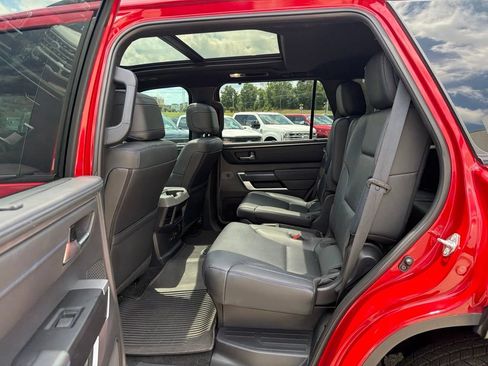 Used 2024 Toyota Sequoia Platinum AWD/4WD image 14