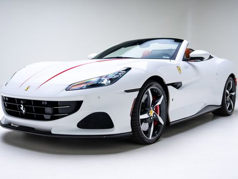 Used 2022 Ferrari Portofino M image 7