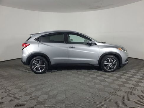 Used 2021 Honda HR-V EX image 3
