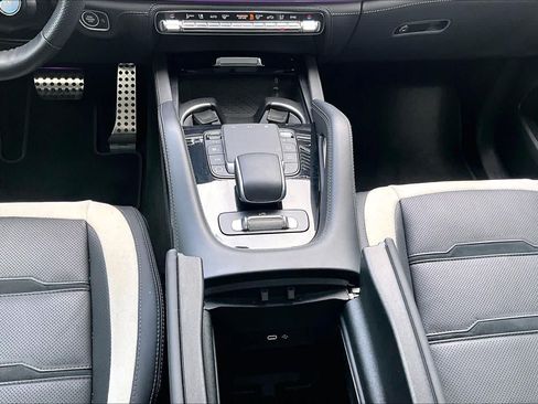Used 2025 Mercedes-Benz GLE 63 AMG S image 35