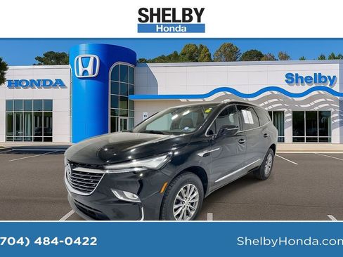 Used 2024 Buick Enclave Premium image 1