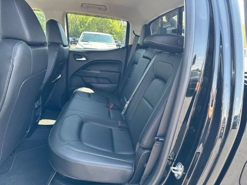Used 2020 Chevrolet Colorado ZR2 w/ ZR2 Midnight Special Edition AWD/4WD image 13