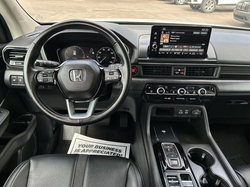 Used 2023 Honda Pilot EX-L image 25