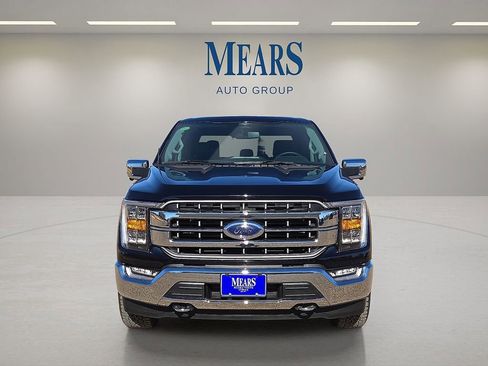 Used 2023 Ford F150 Lariat w/ Trailer Tow Package image 8