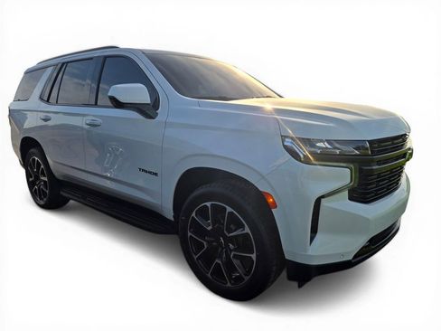 Used 2023 Chevrolet Tahoe RST RWD image 2