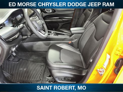 New 2026 Jeep Compass Latitude AWD/4WD image 25