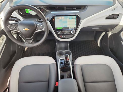Used 2017 Chevrolet Bolt Premier w/ Driver Confidence II Package FWD image 19