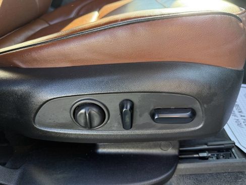 Used 2018 Chevrolet Traverse High Country image 14