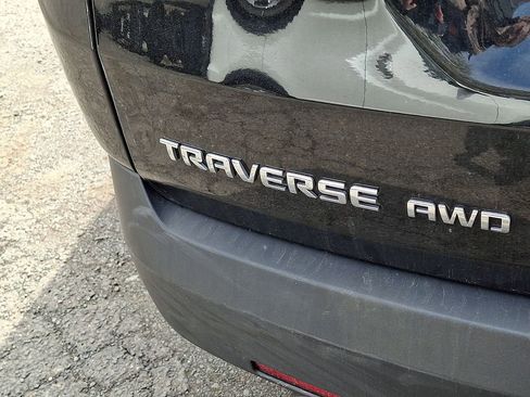 Certified 2023 Chevrolet Traverse LT image 31